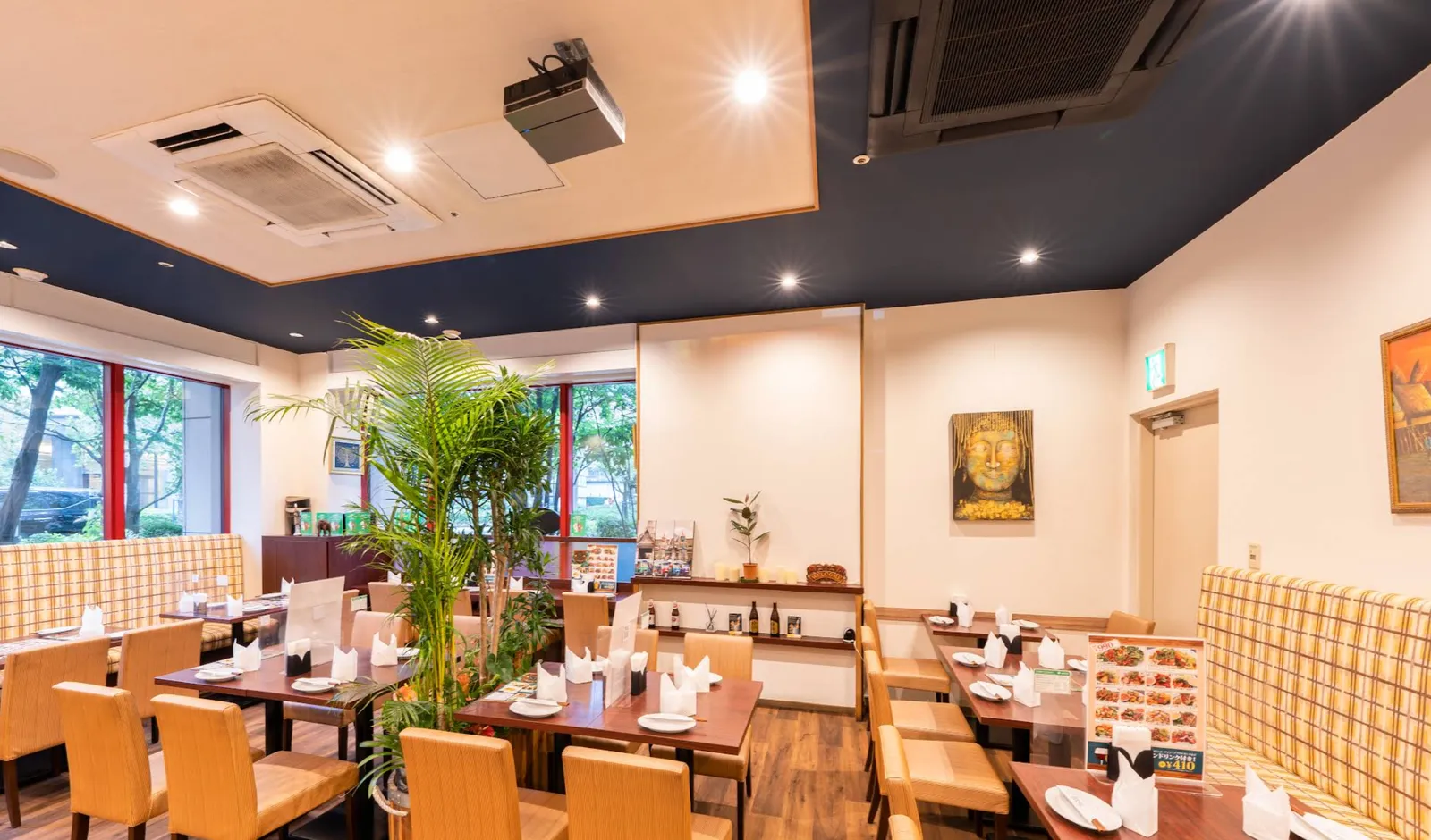 アジアン料理酒場 アイガーデン水道橋店 1
